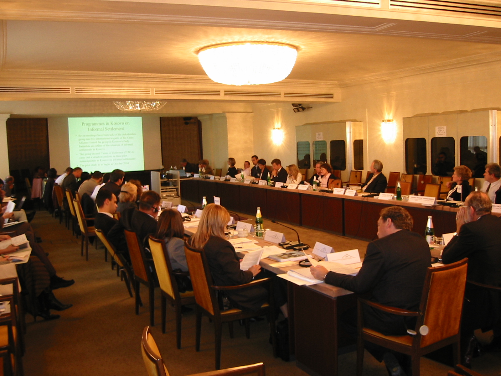 Working Group on Regional Capacity Building in SEE in Oct 2004.JPG